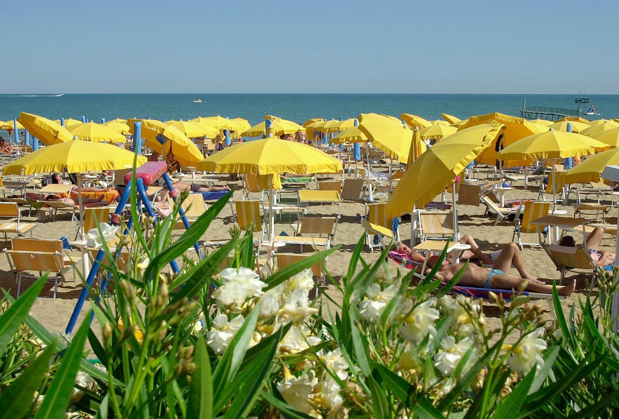 Hotel Wally Lido di Jesolo Exterior foto